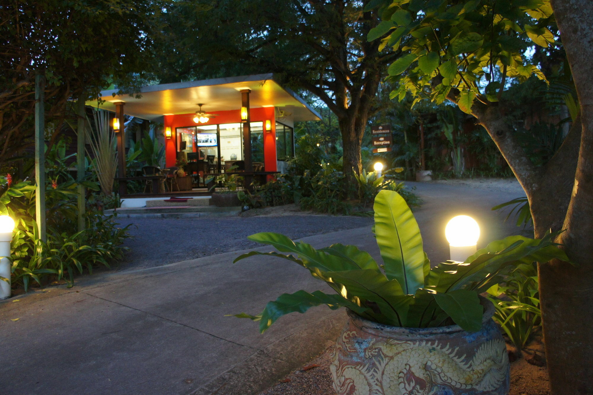 Palm Village Курортный комплекс Rawai