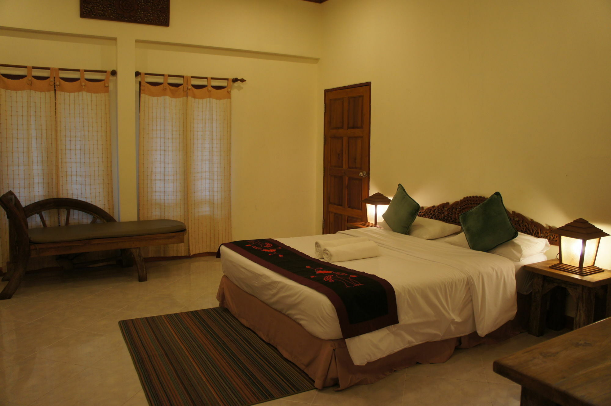Курортный комплекс Palm Village Rawai