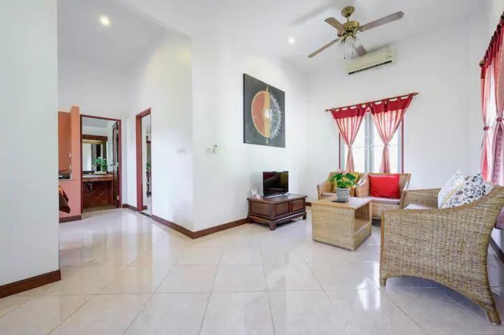 Курортный комплекс Palm Village Rawai